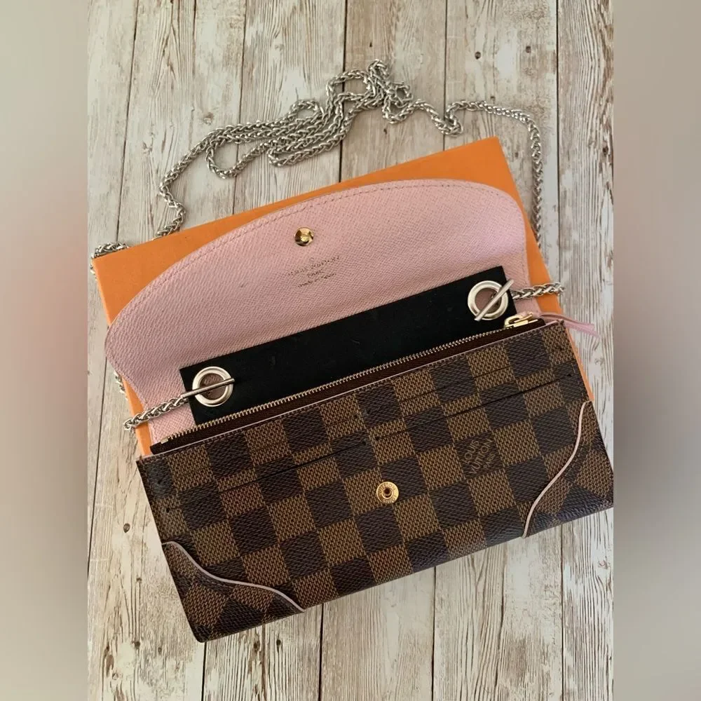 🌺RARE🌺 Louis Vuitton Damier Ebene Caissa Wallet (CA3168)